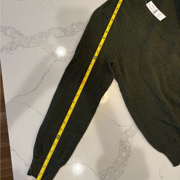 J. Crew Men's Olive Crewneck Sweater - Picture 13 of 13
